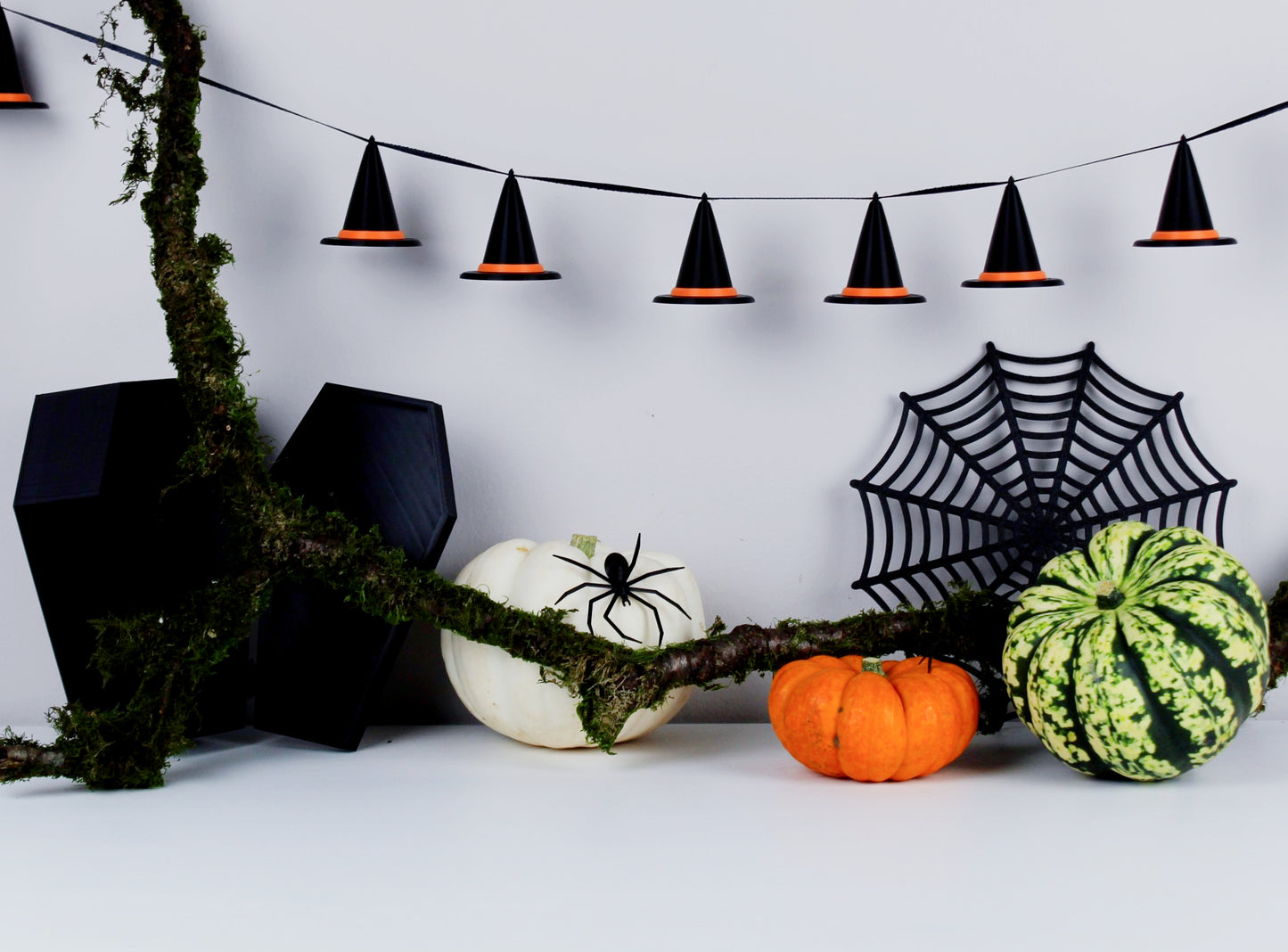 3D Printed Witches' Hats Halloween String Garland