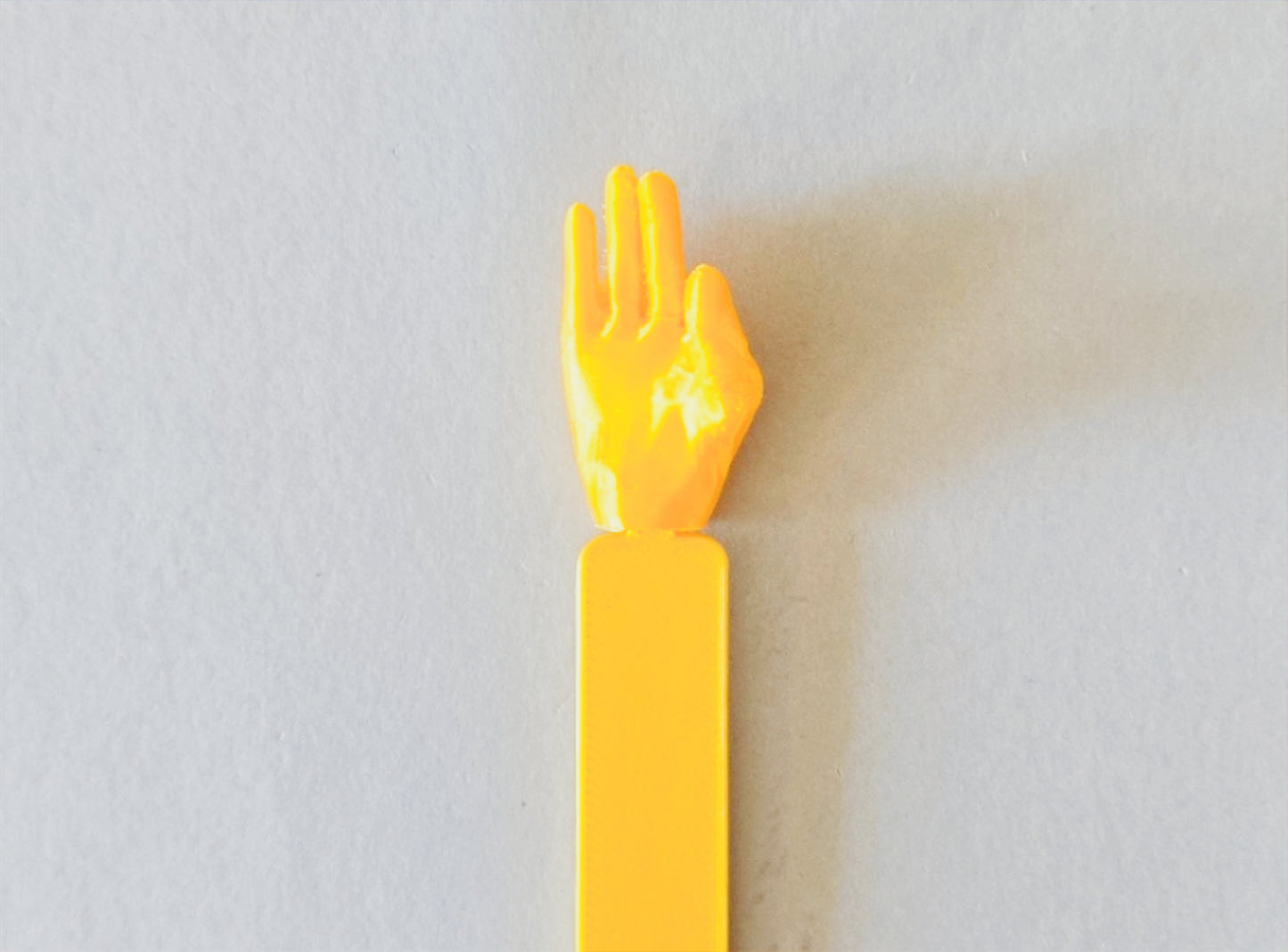 3D-Printed-OK-Hand-Gesture-Bookmark