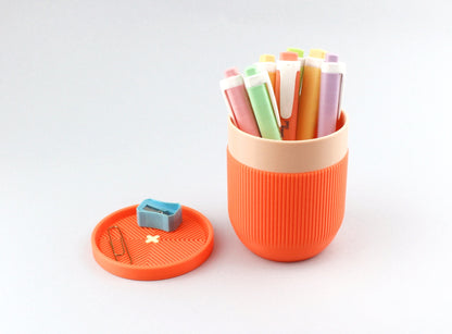 3D Printed Pen Holder full of pens and its lid