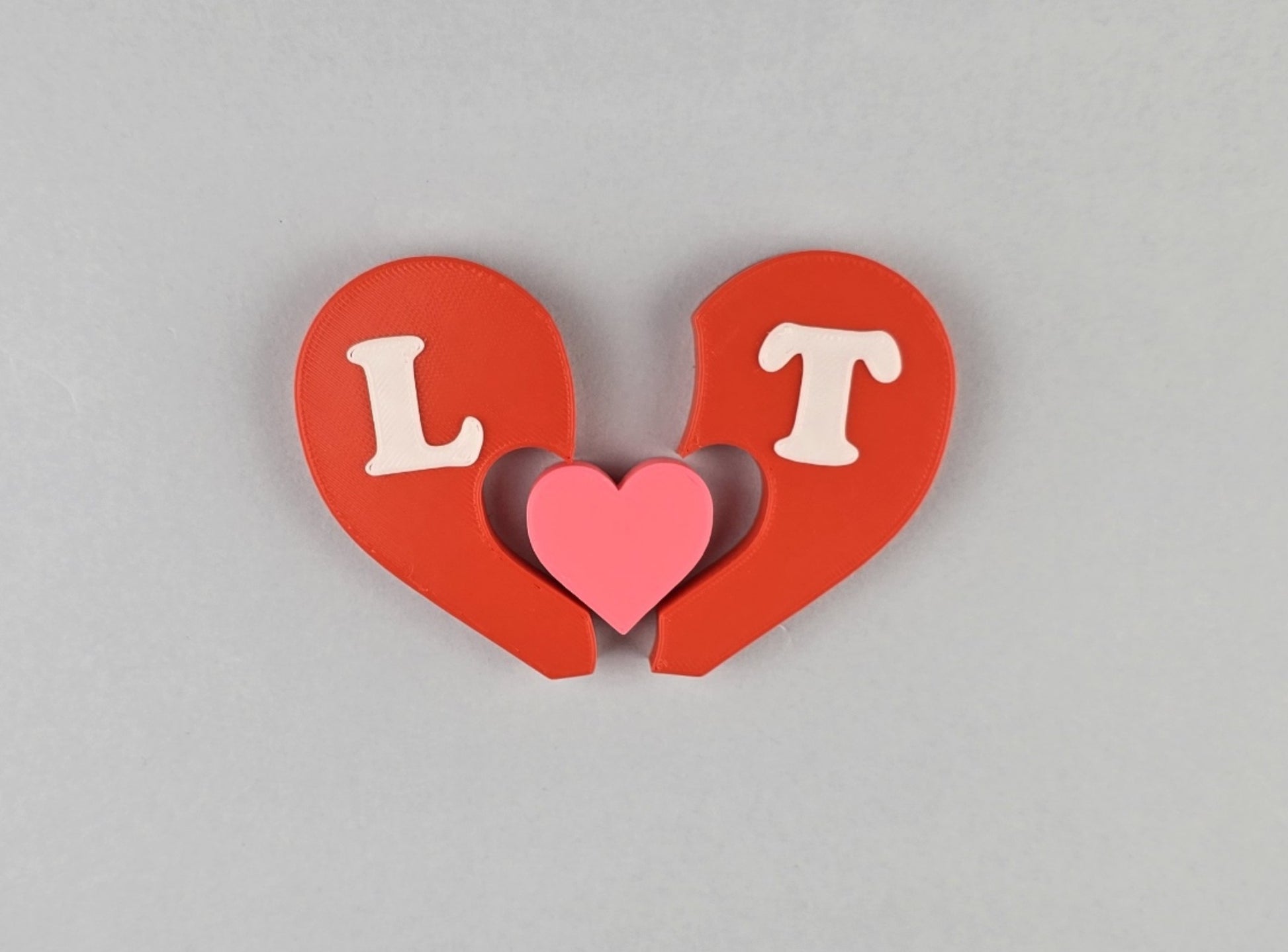 3D-Printed-Personalised-Heart-Puzzle